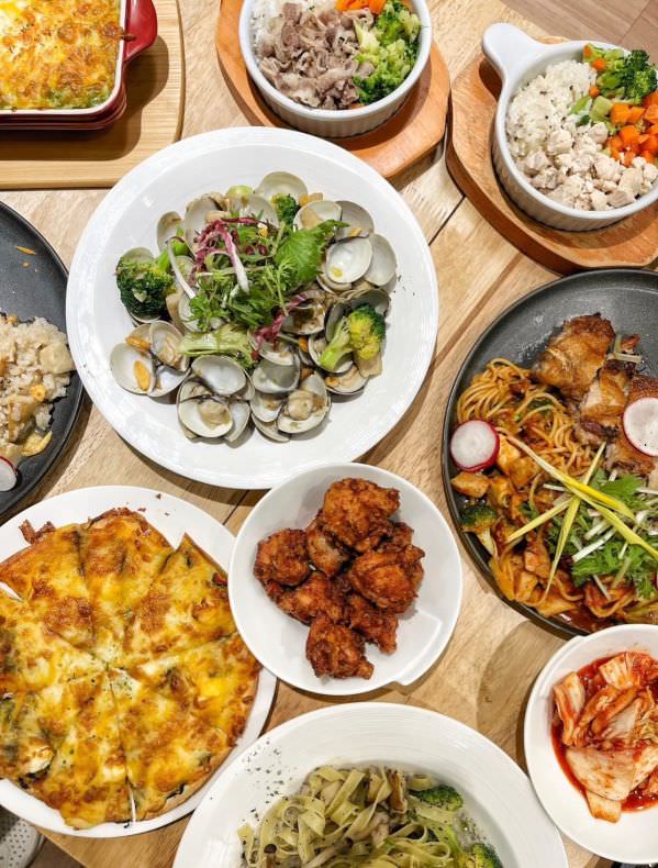 森林小徑健行店享受美食